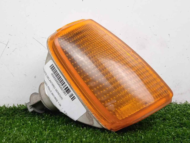 Recambio de piloto delantero derecho para volkswagen polo (801/803) 1.05 referencia OEM IAM  AMBAR 