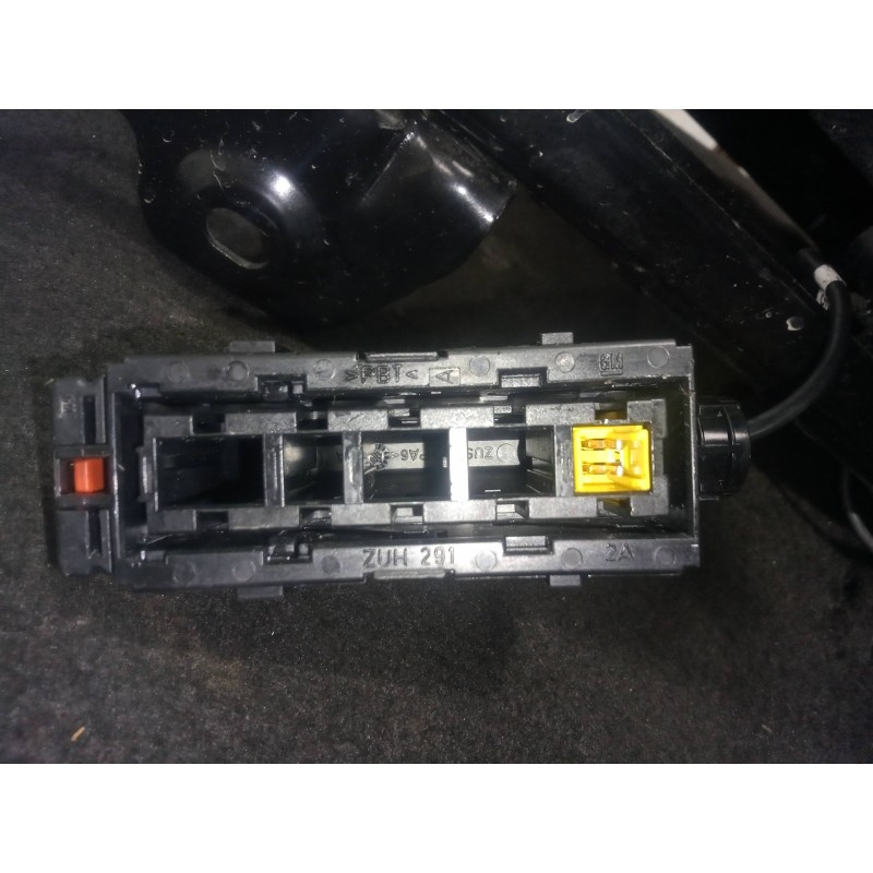 Recambio de asiento delantero izquierdo para opel corsa e gsi referencia OEM IAM  TELA 