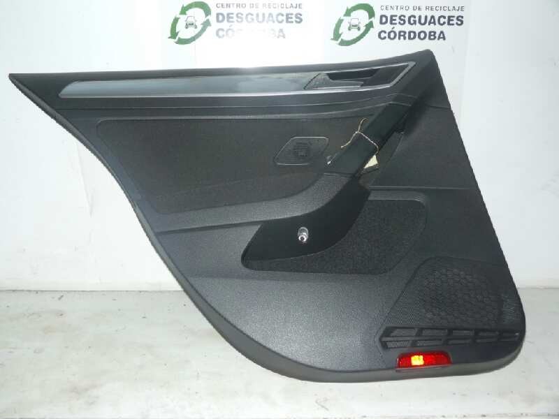 Recambio de guarnecido puerta trasera izquierda para volkswagen golf vii variant (bv5) 1.6 tdi referencia OEM IAM   
