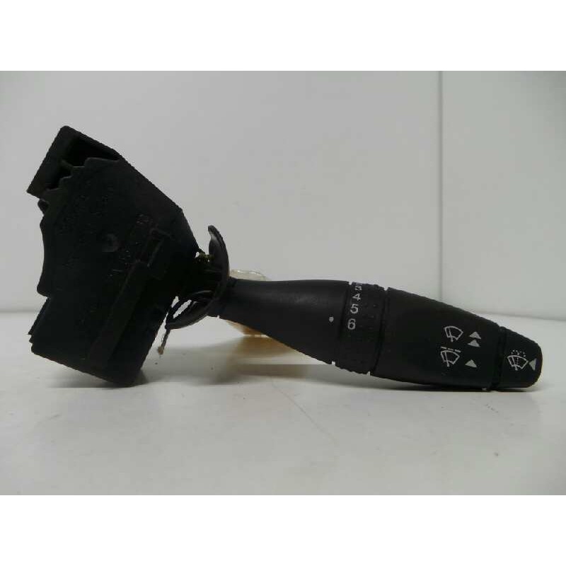 Recambio de mando limpia para ford fiesta (cbk) fun referencia OEM IAM 1S7T17A553DD  