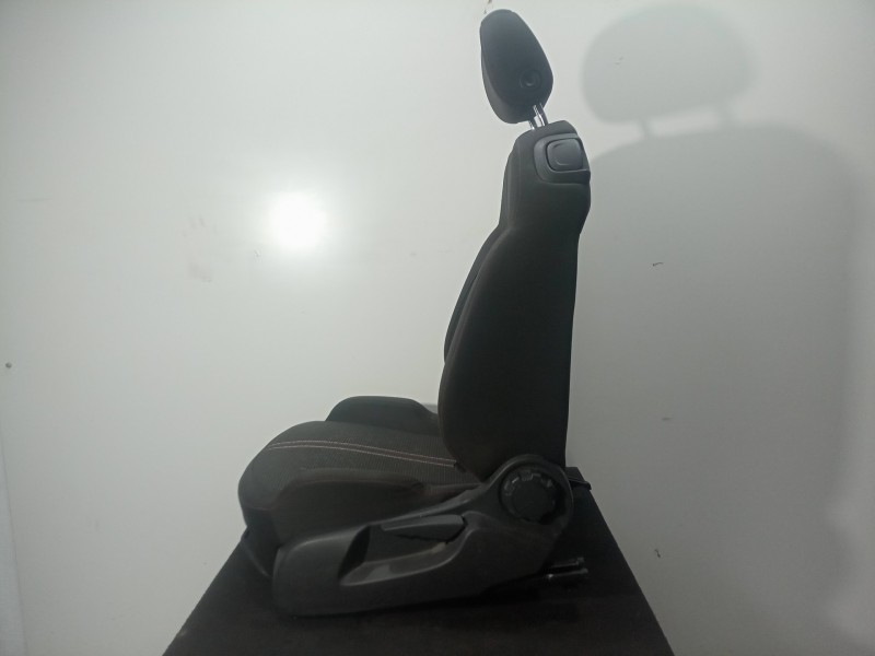 Recambio de asiento delantero izquierdo para opel corsa e gsi referencia OEM IAM  TELA 