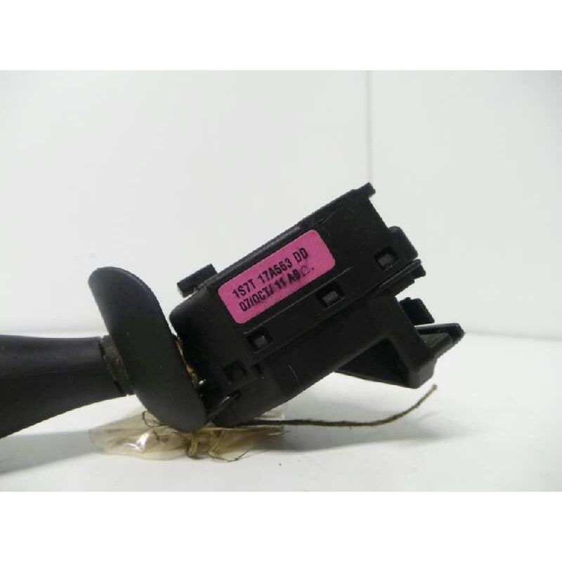 Recambio de mando limpia para ford fiesta (cbk) fun referencia OEM IAM 1S7T17A553DD  