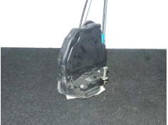 Recambio de cerradura puerta trasera derecha para toyota auris 1.4 turbodiesel cat referencia OEM IAM  12-19 4 PINES