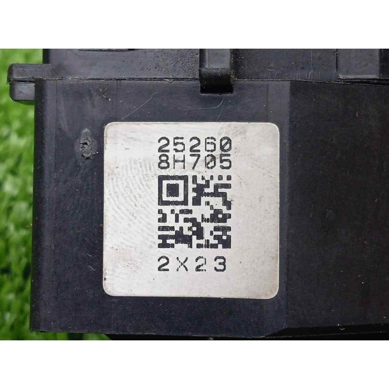 Recambio de mando limpia para nissan x-trail (t30) 2.2 16v turbodiesel cat referencia OEM IAM 252608H705  