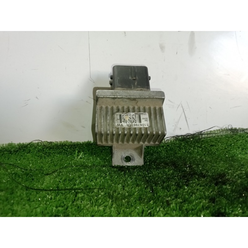 Recambio de caja precalentamiento para dacia duster 1.5 dci diesel fap cat referencia OEM IAM 110678071R  