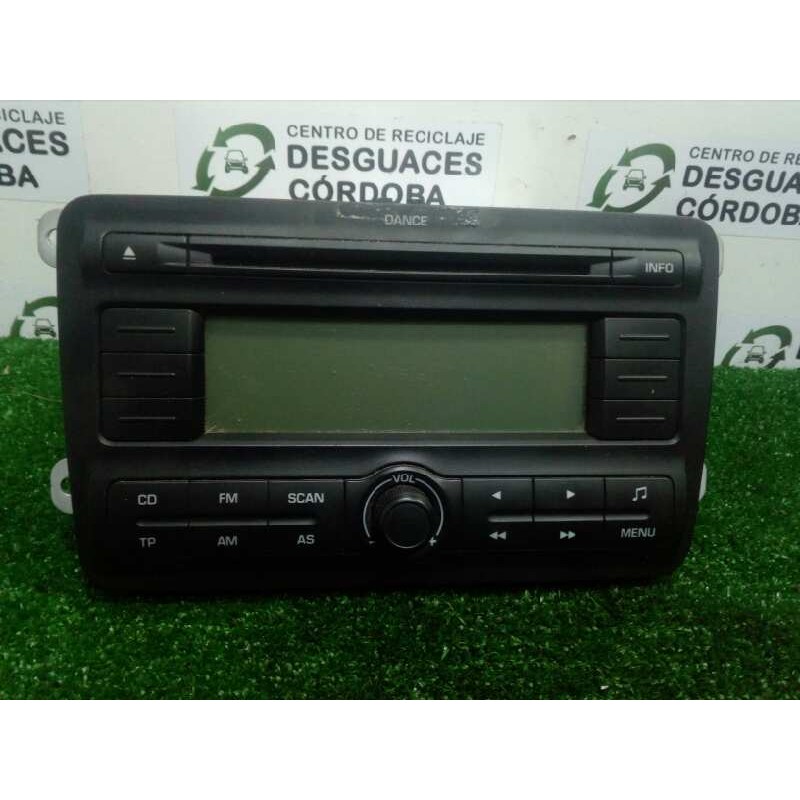 Recambio de sistema audio / radio cd para skoda fabia combi (5j5) 1.4 tdi referencia OEM IAM 5J0035161A  