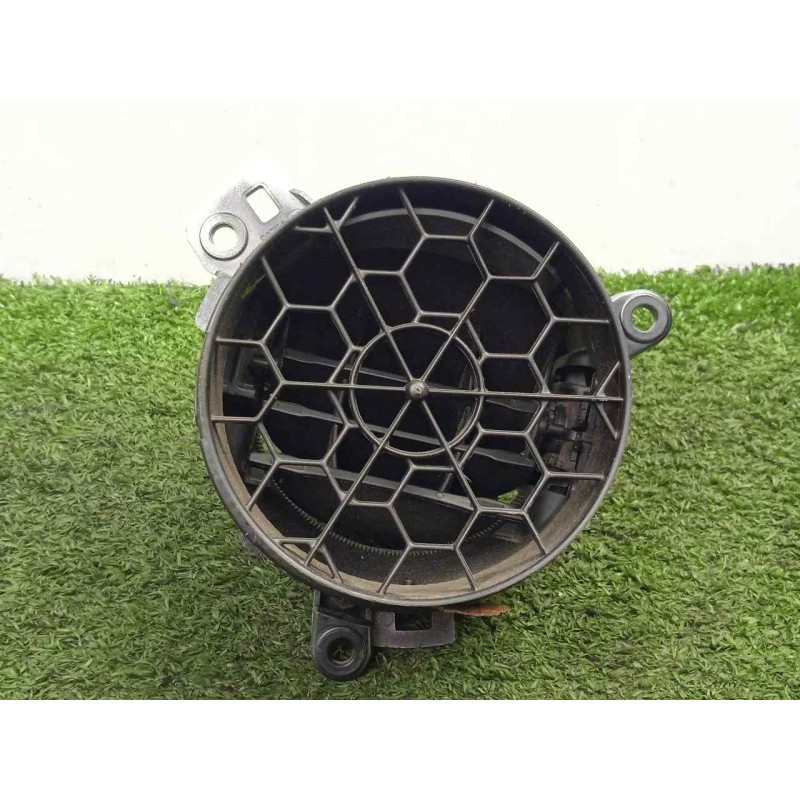 Recambio de aireador delantero izquierdo para toyota auris 1.4 turbodiesel cat referencia OEM IAM 5568002020C0  