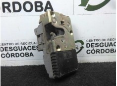 Recambio de cerradura puerta delantera izquierda para peugeot 206 berlina 1.9 diesel referencia OEM IAM  5.PUERTAS - CONECTOR.CU