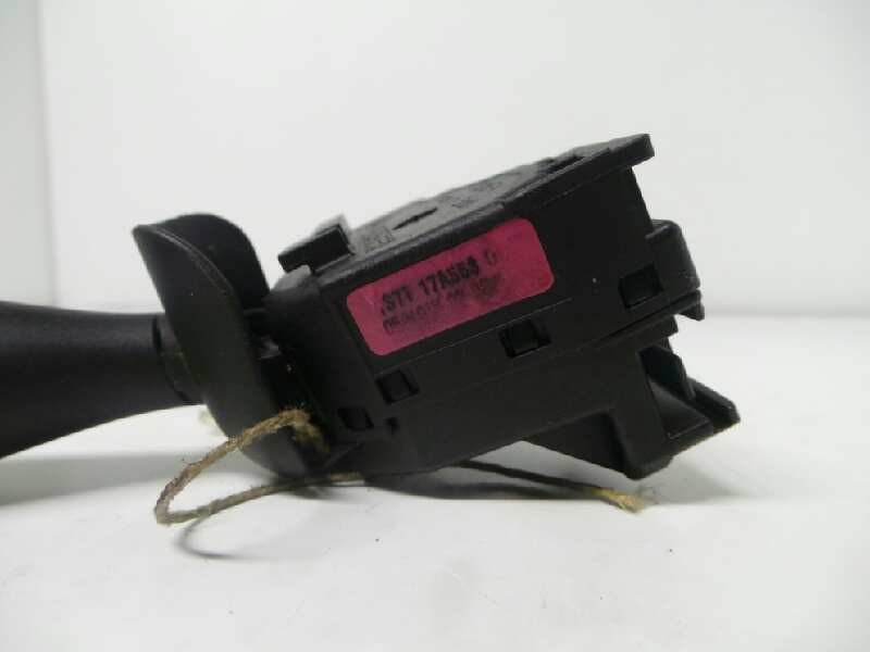 Recambio de mando limpia para ford fiesta (cbk) fun referencia OEM IAM 1S7T17A553DD  