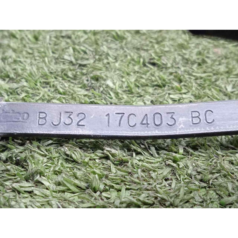 Recambio de brazo limpia trasero para land rover evoque 2.2 td4 cat referencia OEM IAM BJ3217C403BC  