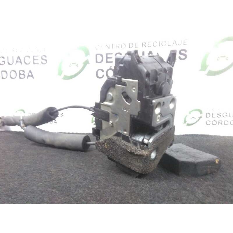 Recambio de cerradura puerta trasera izquierda para renault laguna iii 2.0 dci diesel fap referencia OEM IAM   