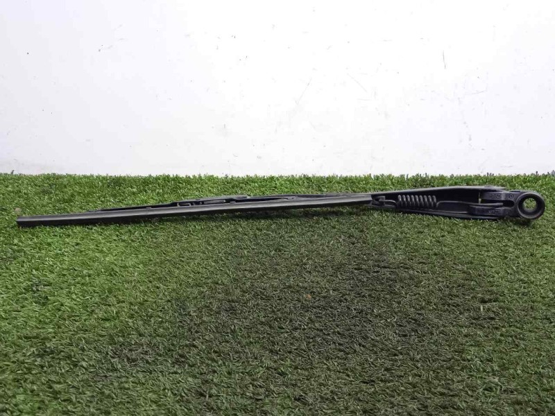 Recambio de brazo limpia trasero para land rover evoque 2.2 td4 cat referencia OEM IAM BJ3217C403BC  