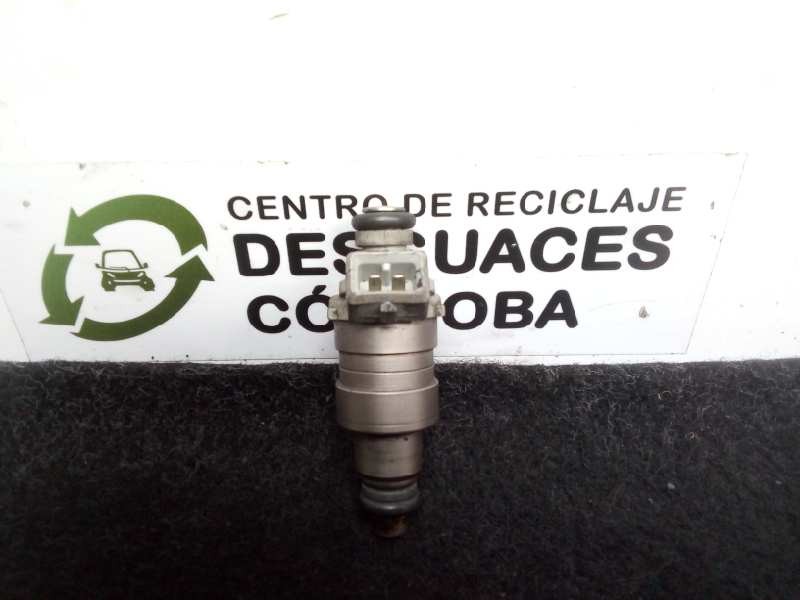 Recambio de inyector para peugeot 106 (s2) 1.4 referencia OEM IAM 1W155-078701  