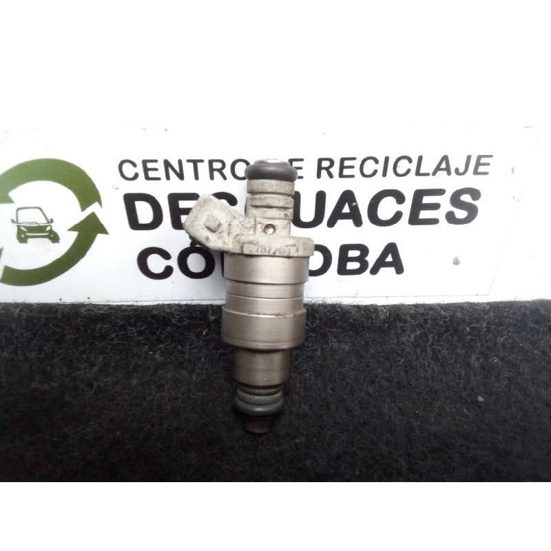 Recambio de inyector para peugeot 106 (s2) 1.4 referencia OEM IAM 1W155-078701  