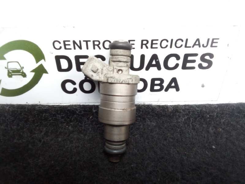 Recambio de inyector para peugeot 106 (s2) 1.4 referencia OEM IAM 1W155-078701  