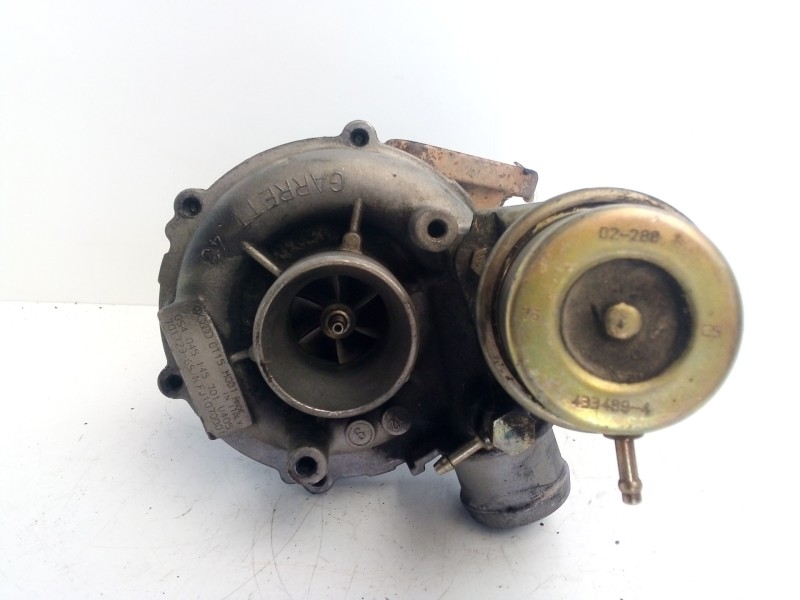 Recambio de turbocompresor para volkswagen polo (9n1) 1.4 tdi referencia OEM IAM 045145701-GS4045145701V405-7017296-FJ107000-GT1