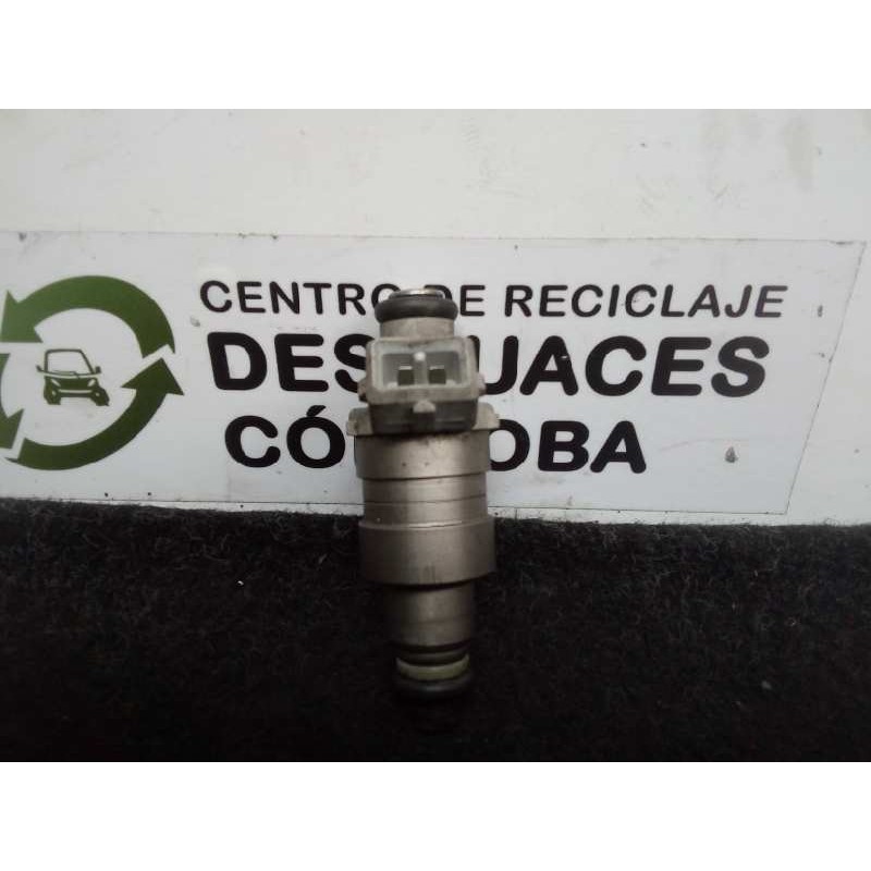 Recambio de inyector para peugeot 106 (s2) 1.4 referencia OEM IAM 1W155-078701  