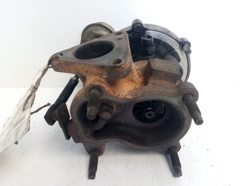 Recambio de turbocompresor para volkswagen polo (9n1) 1.4 tdi referencia OEM IAM 045145701-GS4045145701V405-7017296-FJ107000-GT1