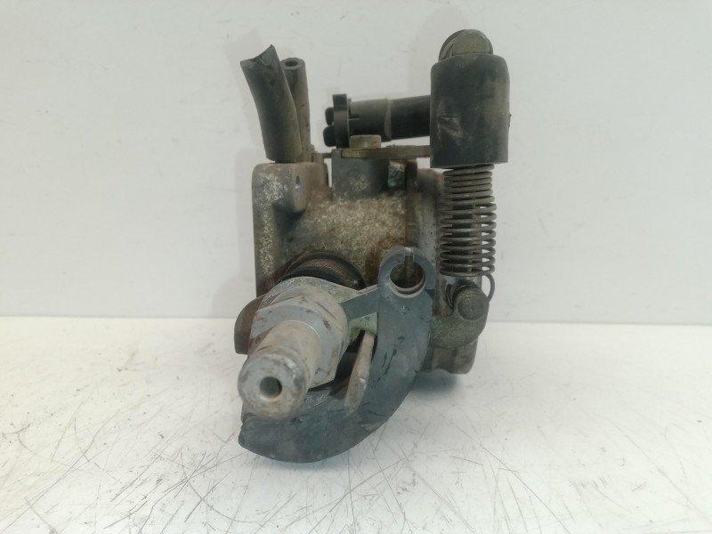 Recambio de caja mariposa para ford sierra turnier referencia OEM IAM B63086-85HF9E711AC  