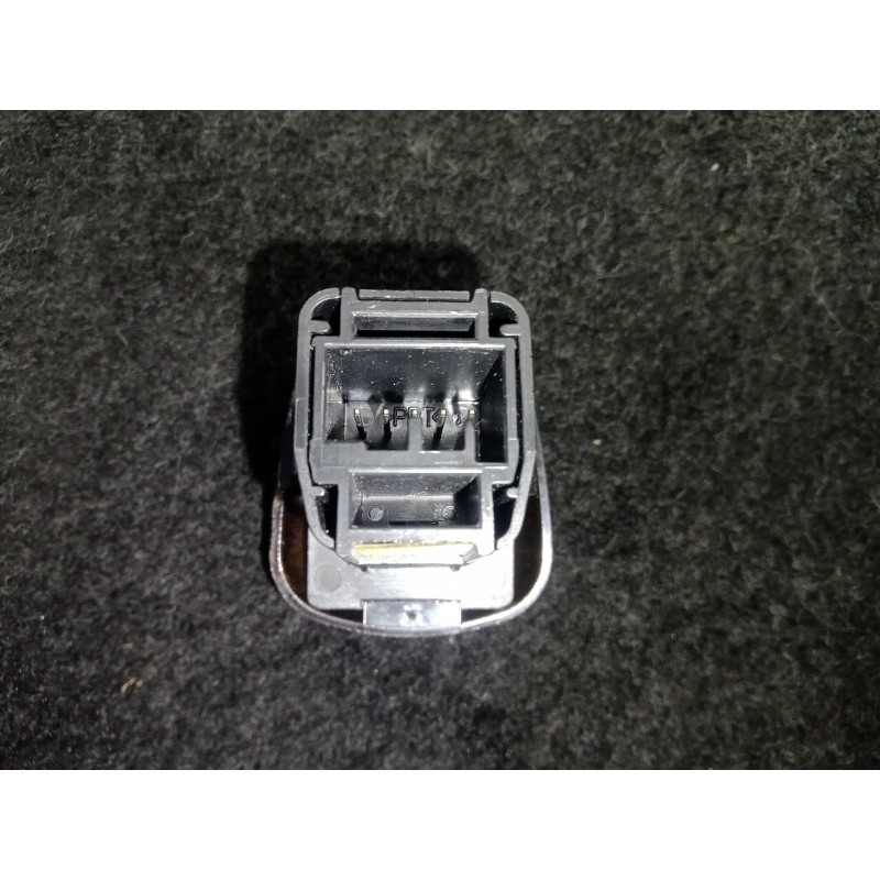 Recambio de sensor para ford focus lim. (cb8) 1.6 tdci cat referencia OEM IAM AM5T19E663AC 5.PINES SENSOR DE LUZ / LLUVIA