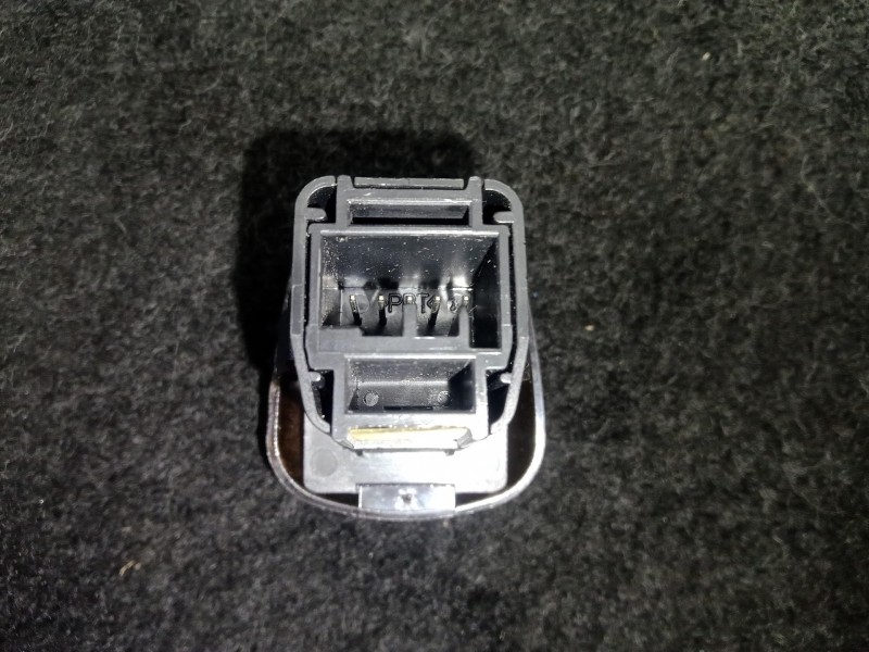 Recambio de sensor para ford focus lim. (cb8) 1.6 tdci cat referencia OEM IAM AM5T19E663AC 5.PINES SENSOR DE LUZ / LLUVIA