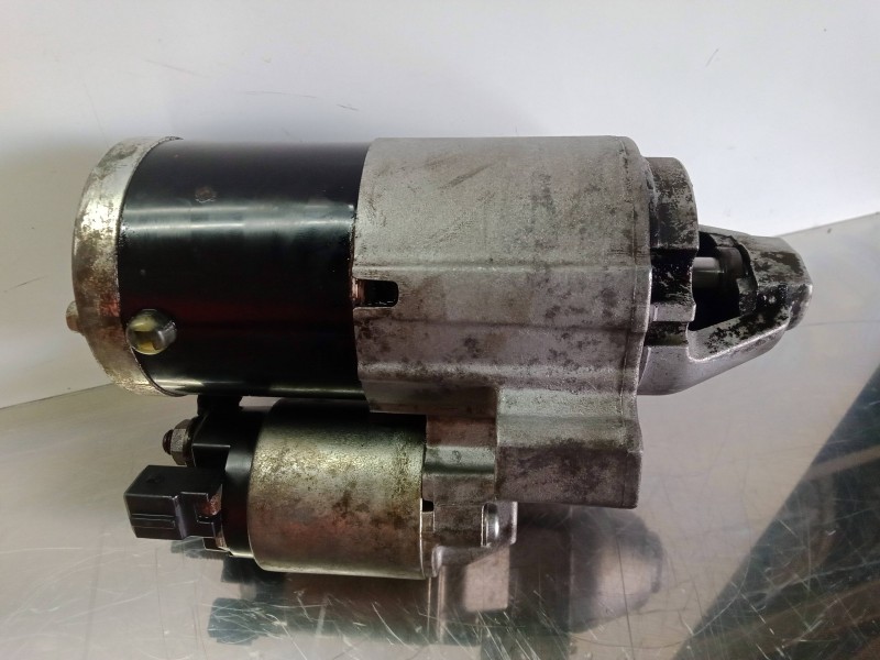 Recambio de motor arranque para citroën c4 berlina 1.6 16v referencia OEM IAM V75500178004-M000T32271ZE  