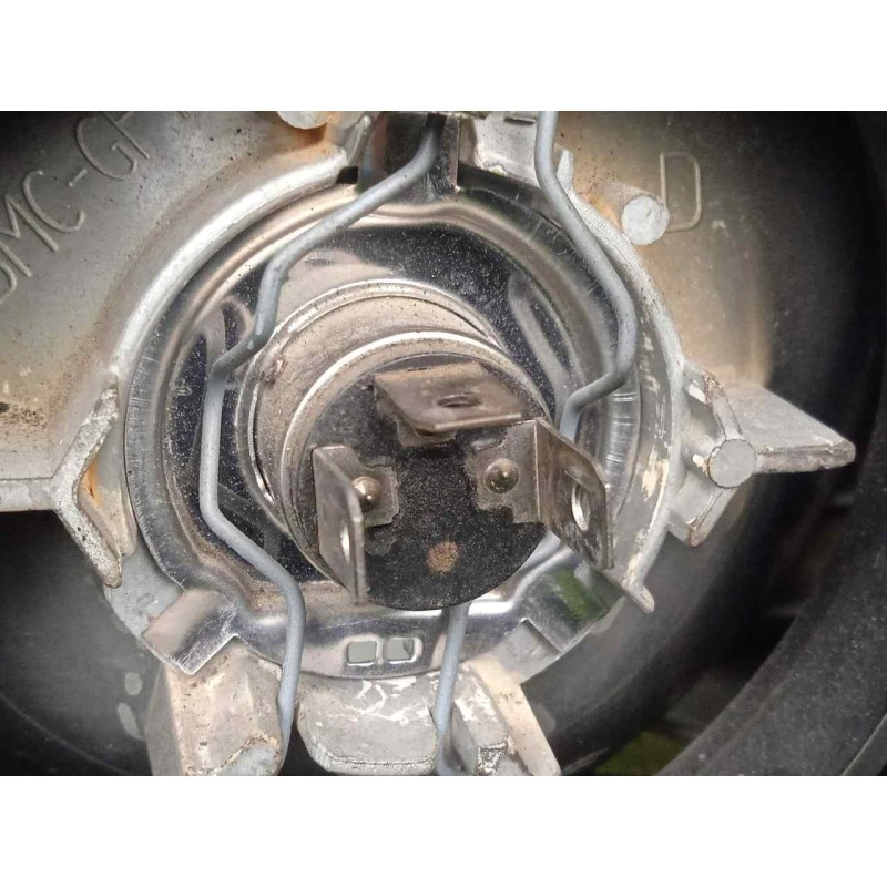 Recambio de faro derecho para nissan micra (k11) 1.0 16v cat referencia OEM IAM  98-00 