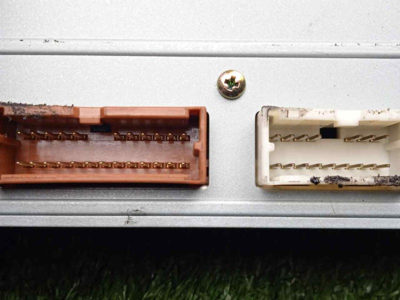 Recambio de pantalla multifuncion para nissan primera berlina (p12) 1.6 cat referencia OEM IAM 28090AV617-CC5W4000P  