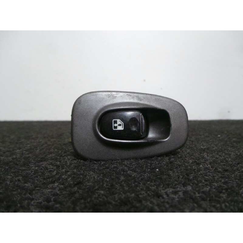 Recambio de mando elevalunas trasero izquierdo para hyundai accent (lc) 1.3 cat referencia OEM IAM   5 PINES