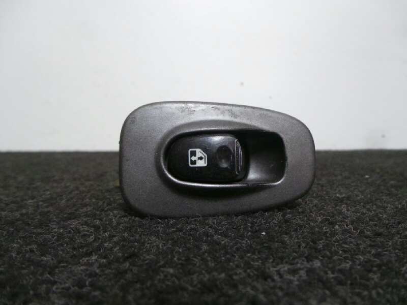 Recambio de mando elevalunas trasero izquierdo para hyundai accent (lc) 1.3 cat referencia OEM IAM   5 PINES