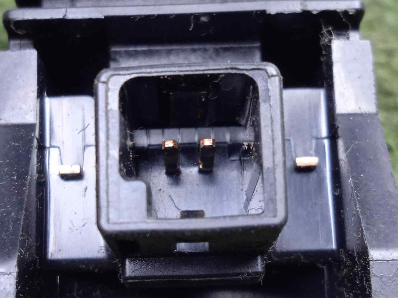 Recambio de mando airbag para toyota auris 1.4 turbodiesel cat referencia OEM IAM 2090X20 2.PINES 