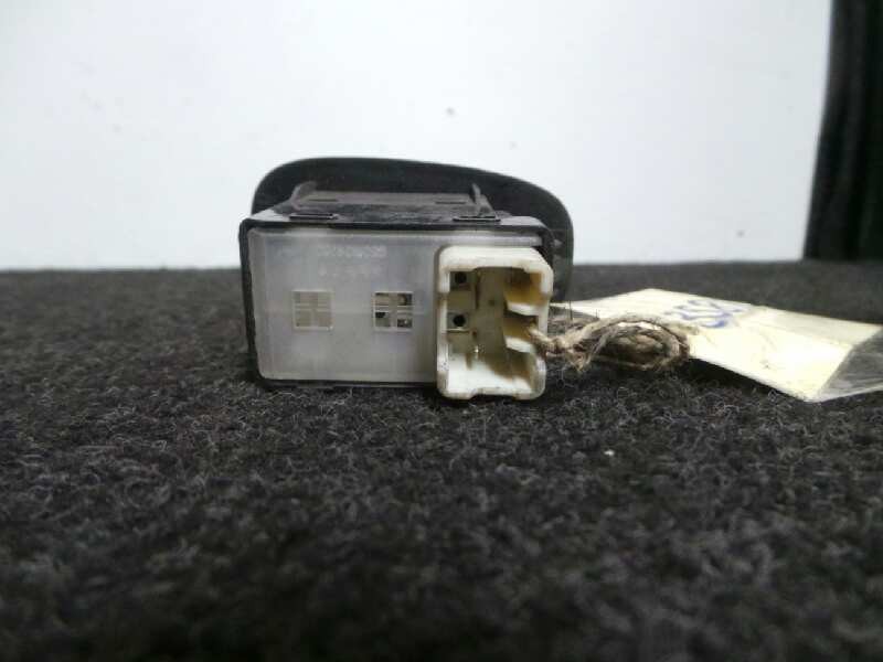 Recambio de mando elevalunas trasero izquierdo para hyundai accent (lc) 1.3 cat referencia OEM IAM   5 PINES