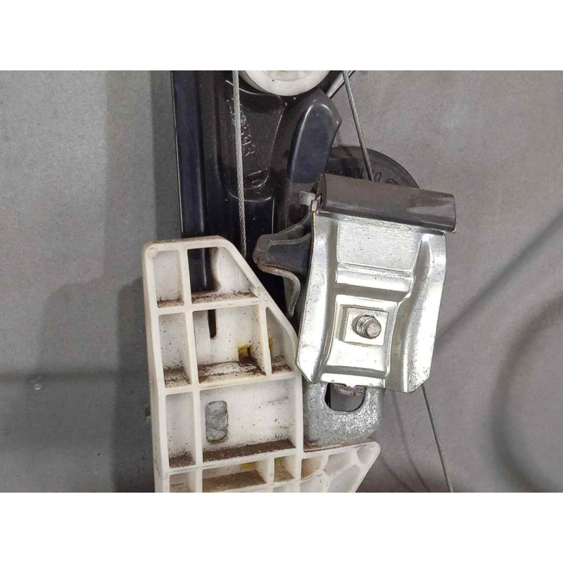 Recambio de elevalunas trasero derecho para mercedes-benz clase a (w169) 2.0 cdi cat referencia OEM IAM  ELECTRICO 