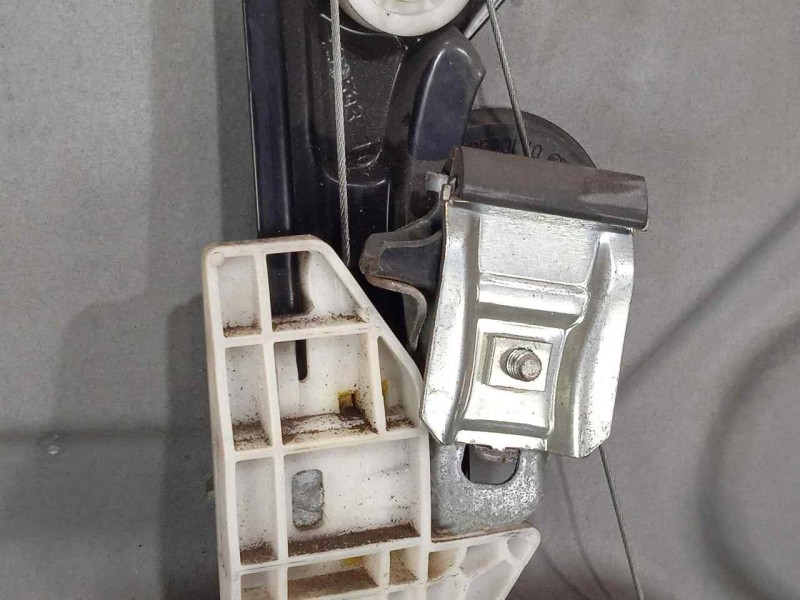 Recambio de elevalunas trasero derecho para mercedes-benz clase a (w169) 2.0 cdi cat referencia OEM IAM  ELECTRICO 