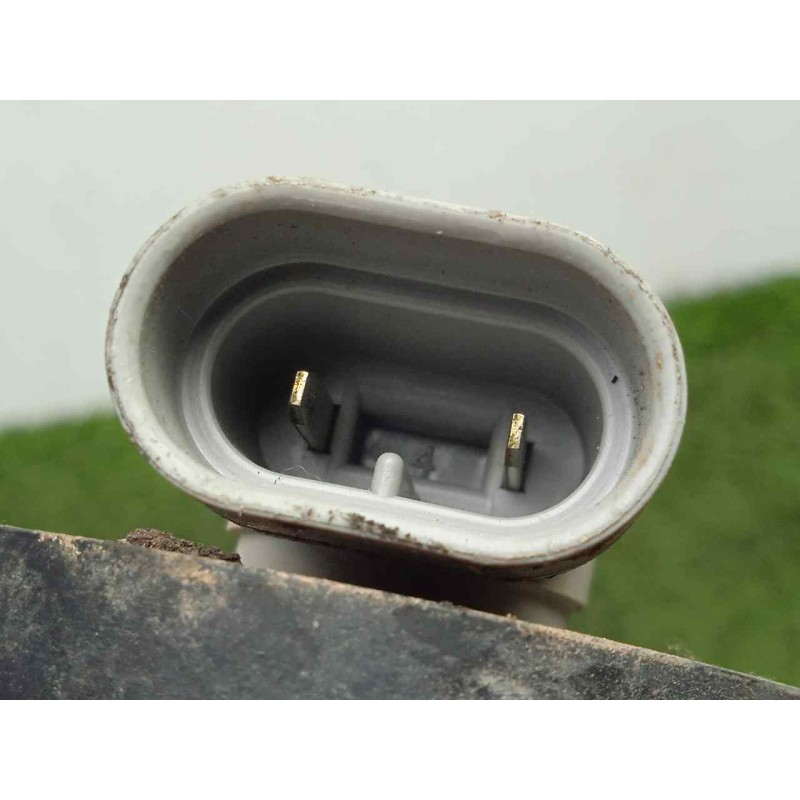 Recambio de faro antiniebla derecho para toyota rav 4 (a2) 1.8 16v cat referencia OEM IAM 8121142020  