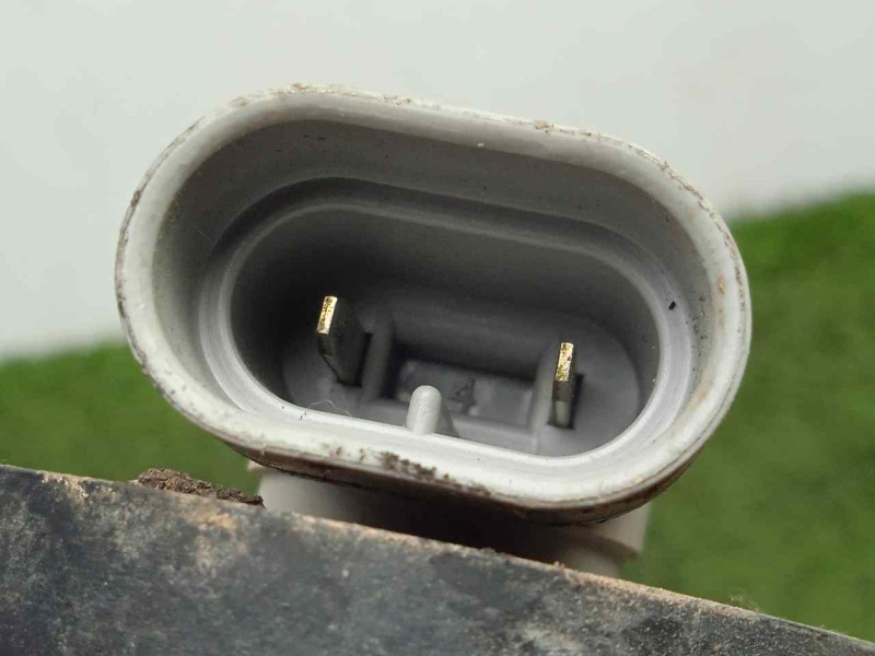 Recambio de faro antiniebla derecho para toyota rav 4 (a2) 1.8 16v cat referencia OEM IAM 8121142020  