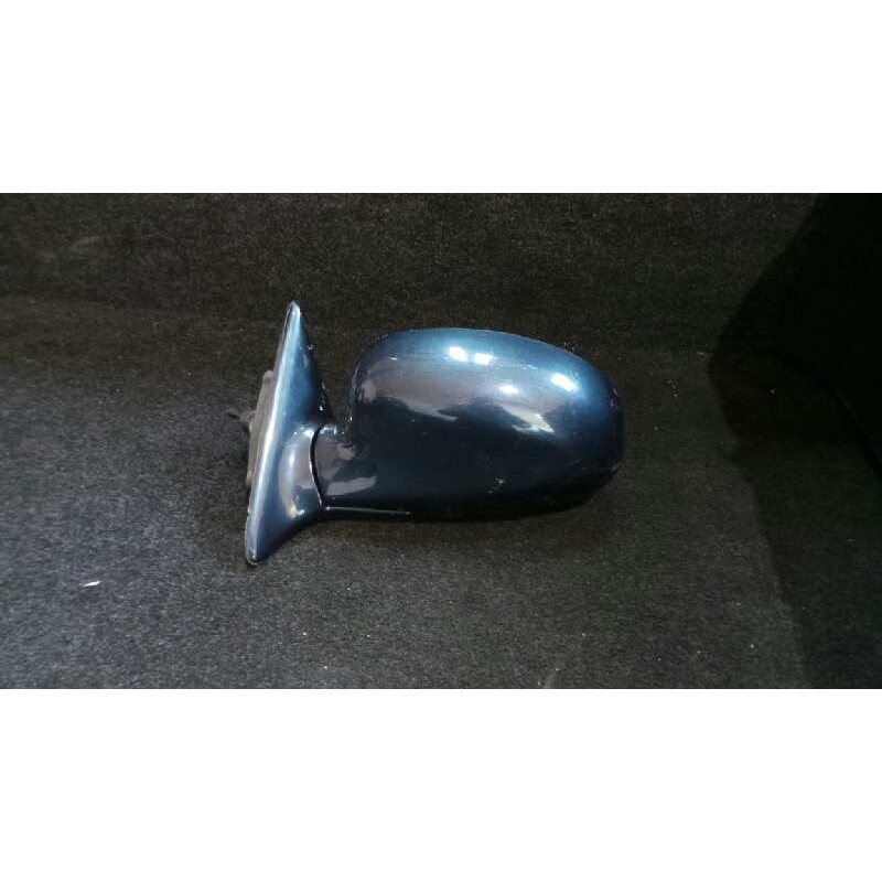 Recambio de retrovisor izquierdo para hyundai lantra berlina (rd) 1.6 cat referencia OEM IAM  MANUAL VERDE