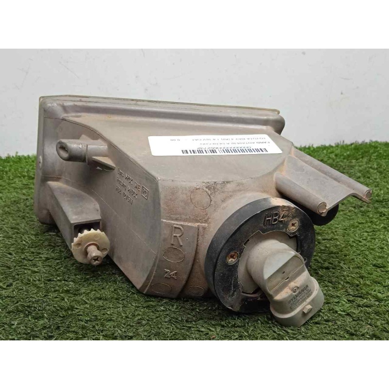 Recambio de faro antiniebla derecho para toyota rav 4 (a2) 1.8 16v cat referencia OEM IAM 8121142020  