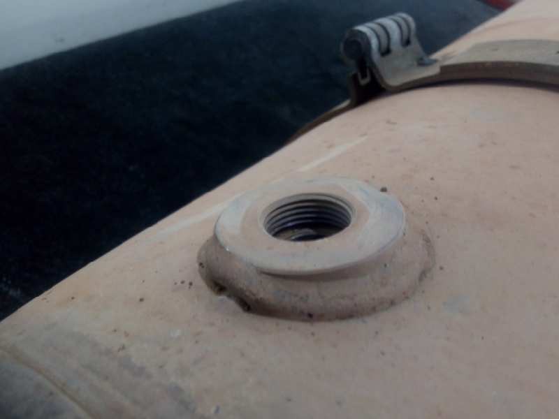 Recambio de silenciador trasero para nissan atleon tk3.95 (80.19) referencia OEM IAM 20100LA30B  