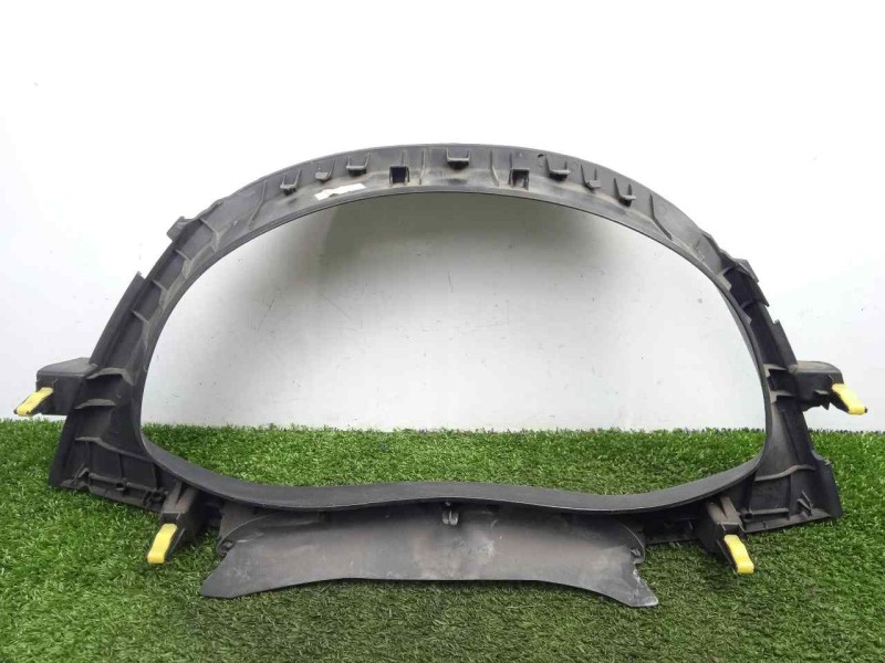 Recambio de moldura para toyota auris 1.4 turbodiesel cat referencia OEM IAM 5541002240 CUADRO INSTRUMENTOS 