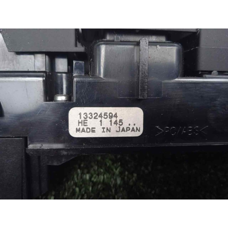 Recambio de warning para opel insignia berlina 2.0 cdti cat referencia OEM IAM 13324594 10.PINES 