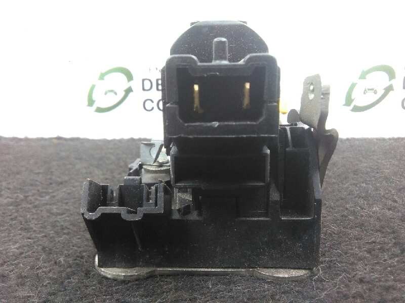 Recambio de cerradura puerta delantera derecha para renault master ii phase 2 caja cerrada 2.5 dci diesel cat referencia OEM IAM
