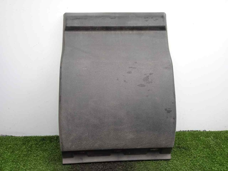 Recambio de aletin trasero izquierdo para iveco daily furgón 2.3 diesel referencia OEM IAM 504099779-500326820  