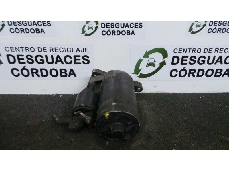 Recambio de motor arranque para peugeot 205 berlina 1.1 referencia OEM IAM 0001112007 BOSCH 0001112007