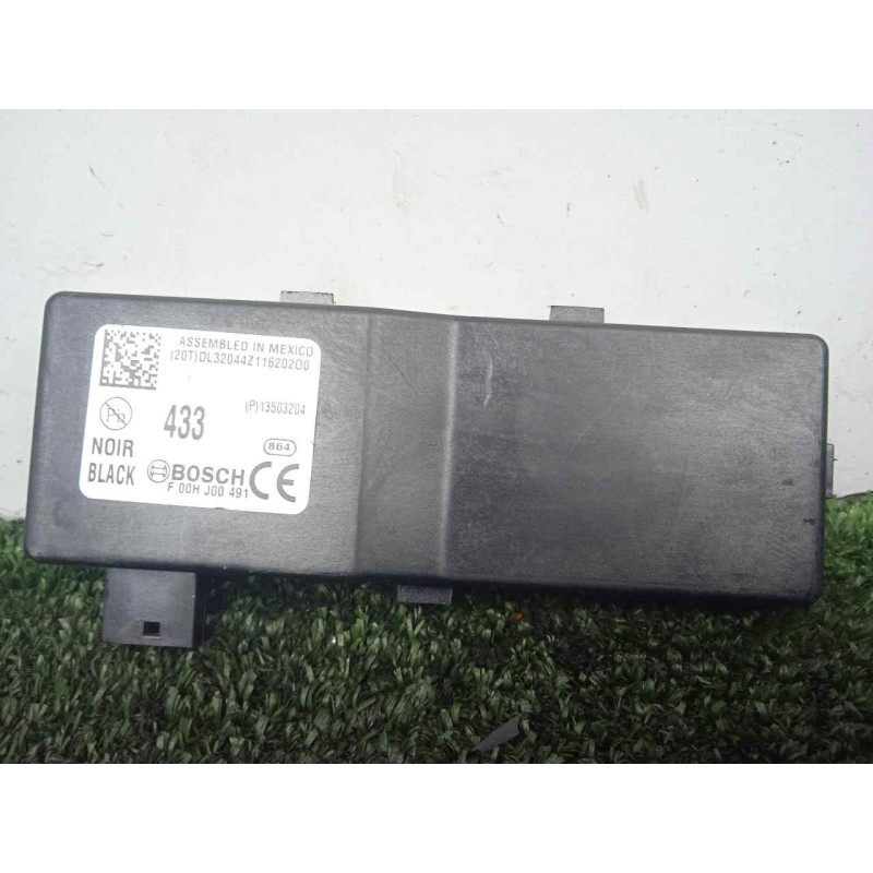 Recambio de modulo electronico para opel insignia berlina 2.0 cdti cat referencia OEM IAM F00HJ00491-13503204 BOSCH 