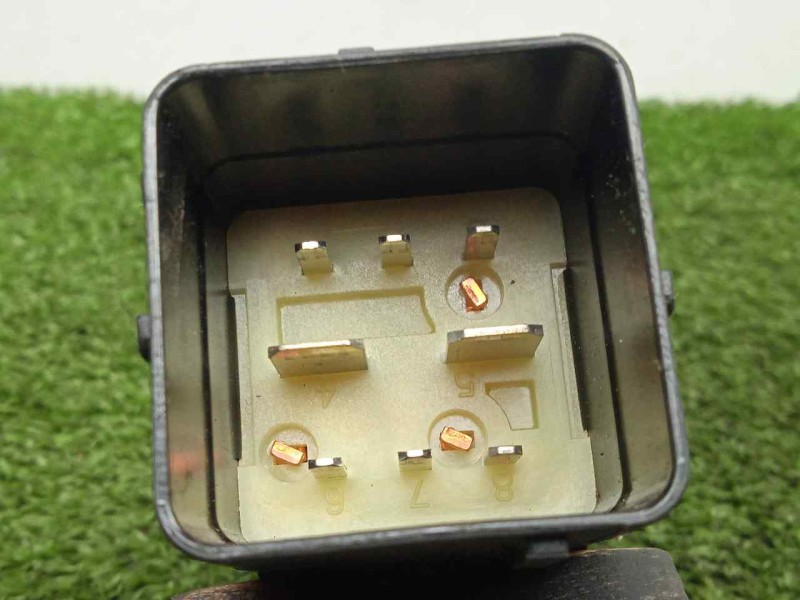 Recambio de caja precalentamiento para peugeot 508 2.0 16v hdi fap referencia OEM IAM 9640469680-51252002 8.PINES 