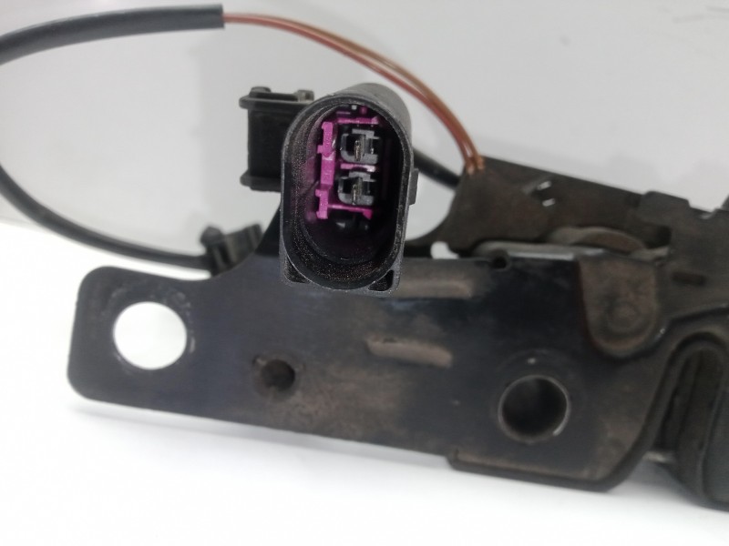 Recambio de cerradura capot para audi a3 (8p) 1.9 tdi referencia OEM IAM 8P0823509C ELECTRICA 2.PINES