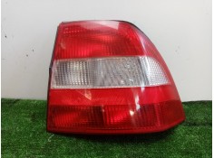 Recambio de piloto trasero derecho para opel vectra b berlina 1.6 16v referencia OEM IAM 90568049 VECTRA.B - 5.PUERTAS 95-99 - B