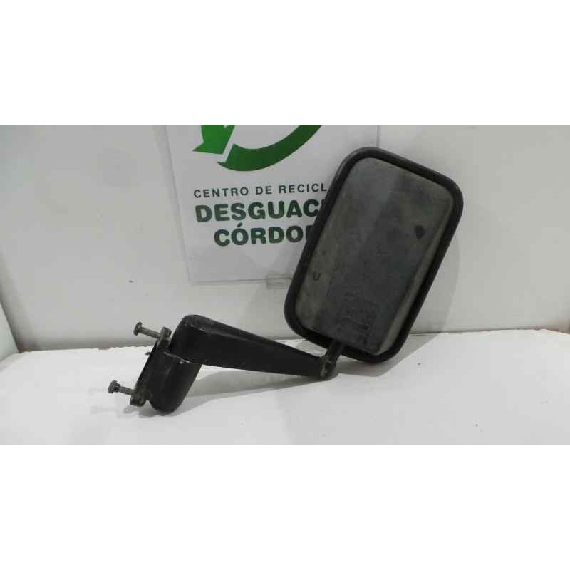 Recambio de retrovisor izquierdo para land rover defender (ld) 2.5 td5 referencia OEM IAM  MANUAL NEGRO PLASTICO