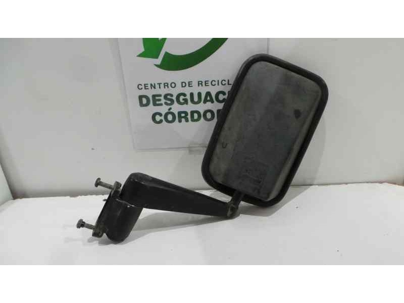 Recambio de retrovisor izquierdo para land rover defender (ld) 2.5 td5 referencia OEM IAM  MANUAL NEGRO PLASTICO